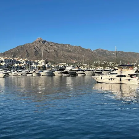 Front Sea View On Marbella's Promenade * 马尔韦利亚