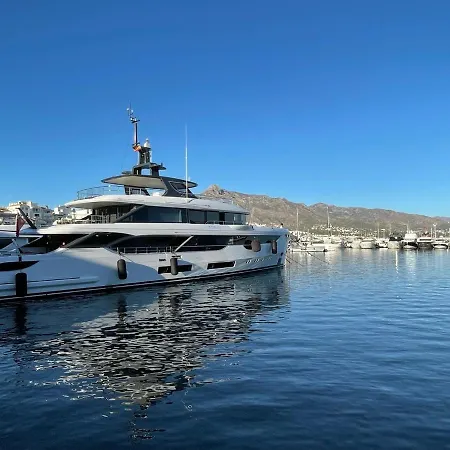 Front Sea View On Marbella's Promenade 公寓